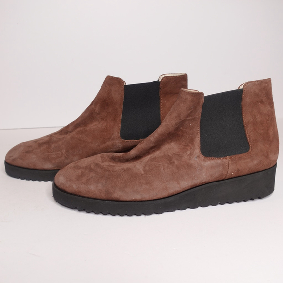 Amalfi by Rangoni Brown Suede Chelsea Boots Size 12M Made in Italy - Picture 7 of 7